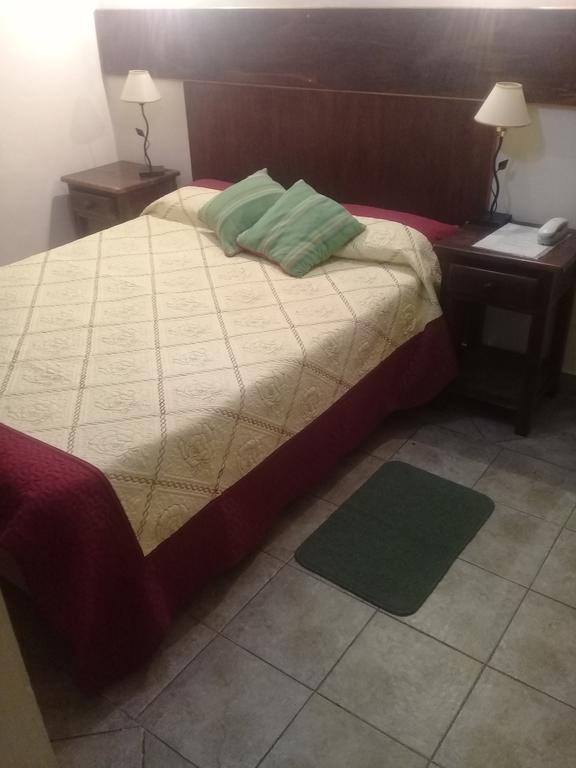 Hostal Terrazas Del San Bernardo Сальта Экстерьер фото