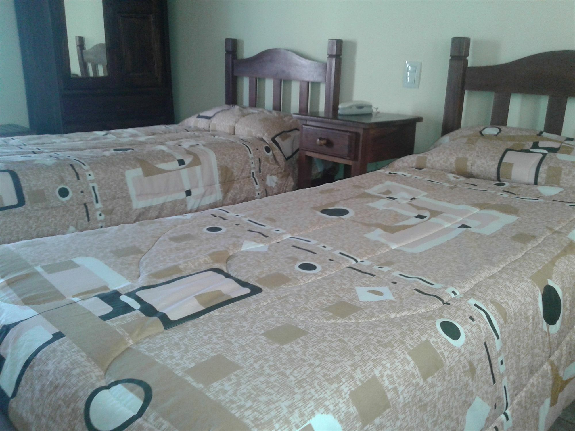 Hostal Terrazas Del San Bernardo Сальта Экстерьер фото